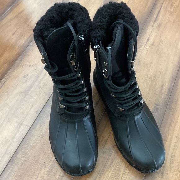 NWOT- Sperry saltwater tall leather duck boots - Picture 7 of 11